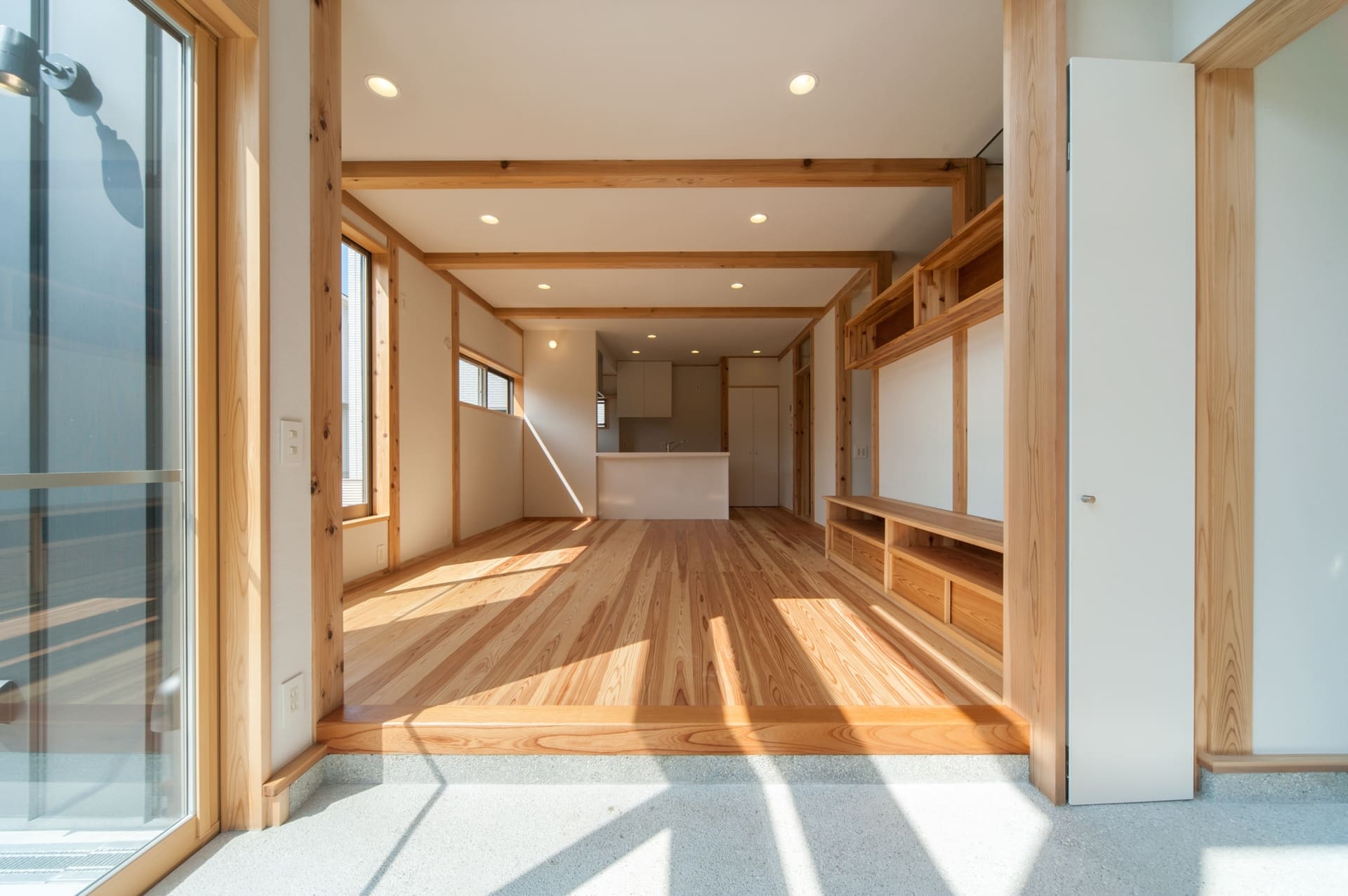 無垢材の住宅 | 大阪の工務店なら株式会社松本建設